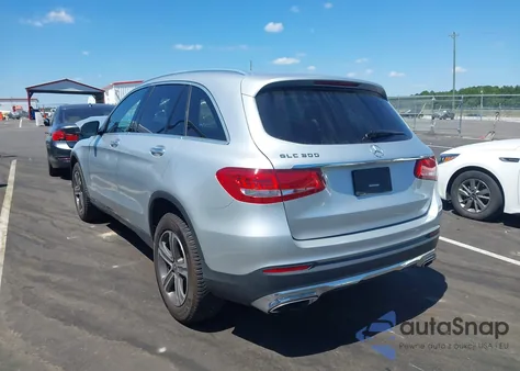 2019 Mercedes-Benz Glc 300 z USA, uszkodzony, nr VIN WDC0G4JB5KV176495